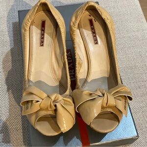 Prada Women's Beige Bow Peep-Toe Heels